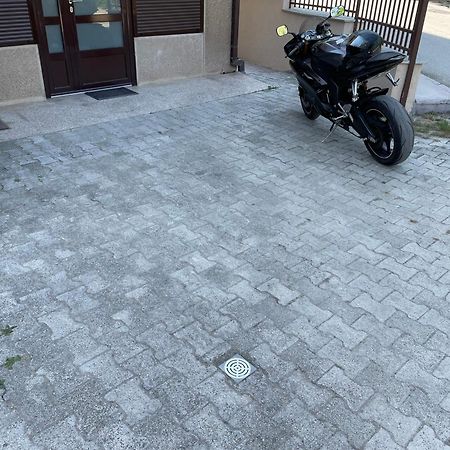Bora Apartmani - Free Parking - City Center Vranje Exteriör bild