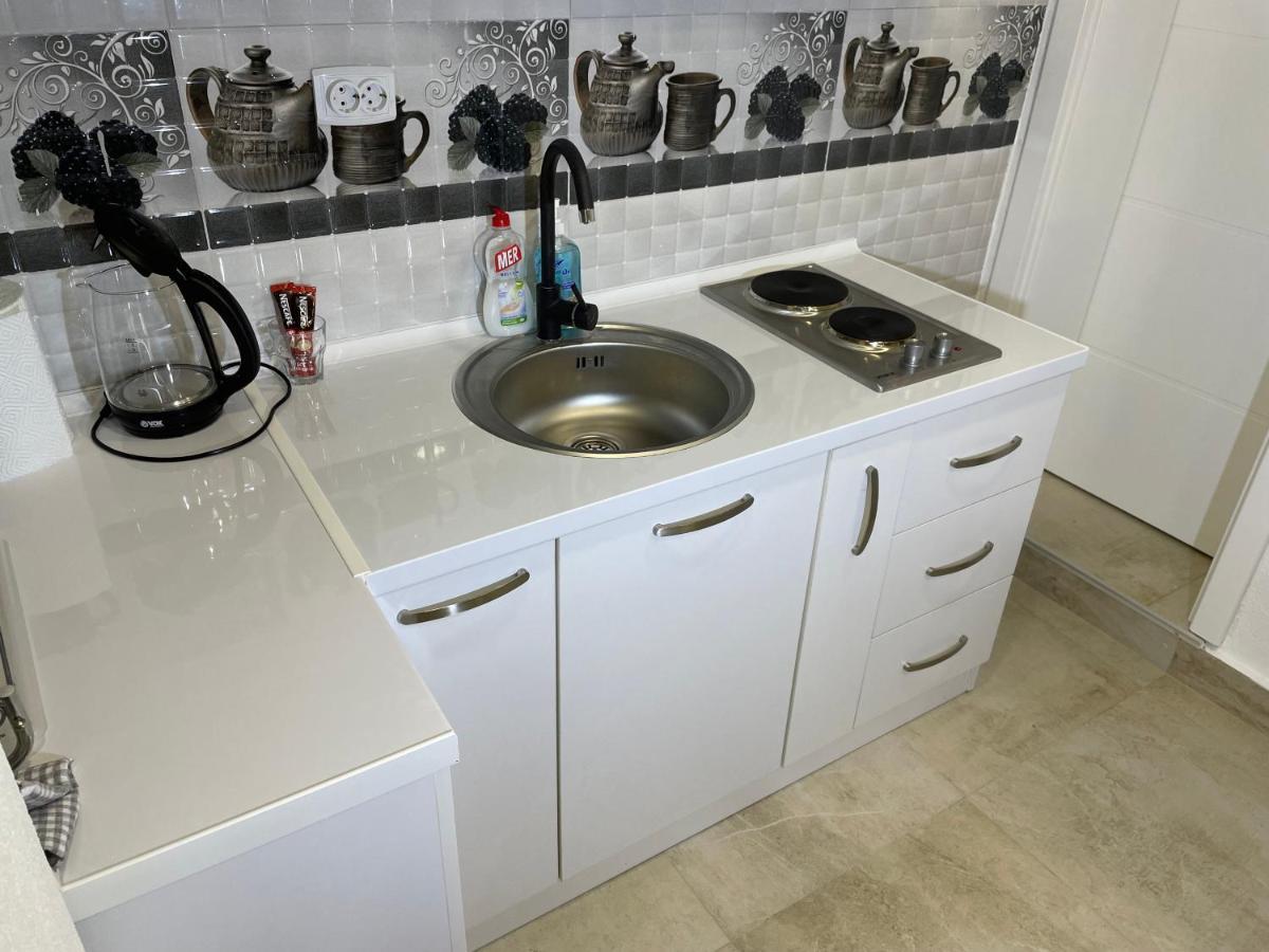 Bora Apartmani - Free Parking - City Center Vranje Exteriör bild