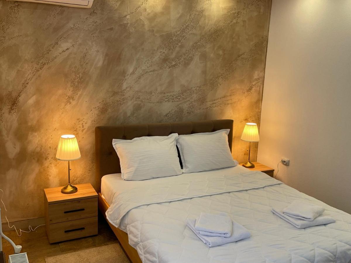 Bora Apartmani - Free Parking - City Center Vranje Exteriör bild